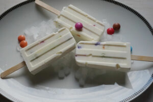 frozen-joghurt-popsicles-die kleine botin-1