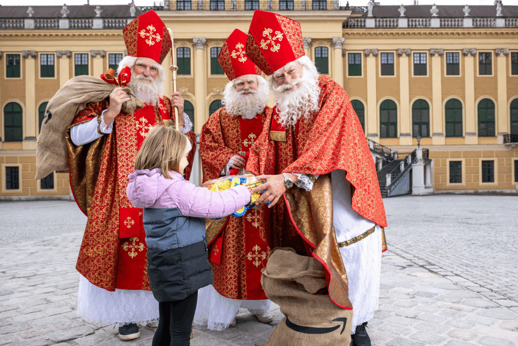 amazon nikolo 2025 c maximilian lottmann 12